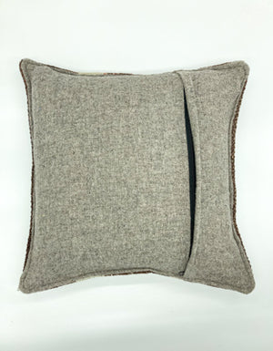 Pillow 18" x 18" - P18028