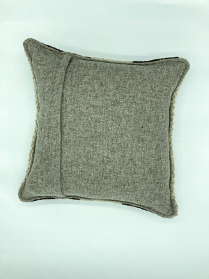 Pillow 18" x 18" - P18054B