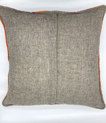 Pillow 23" x 23" - P23015