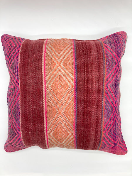 Pillow 23" x 23" - P23036